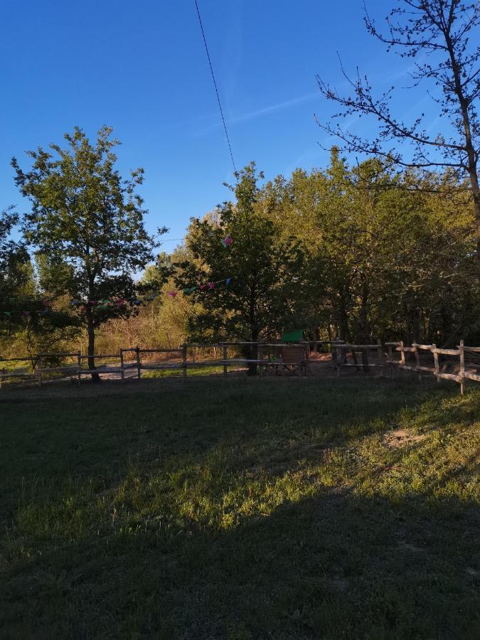 Bungalow Au Pied Du Luberon Saint-Martin-de-la-Brasque Ngoại thất bức ảnh